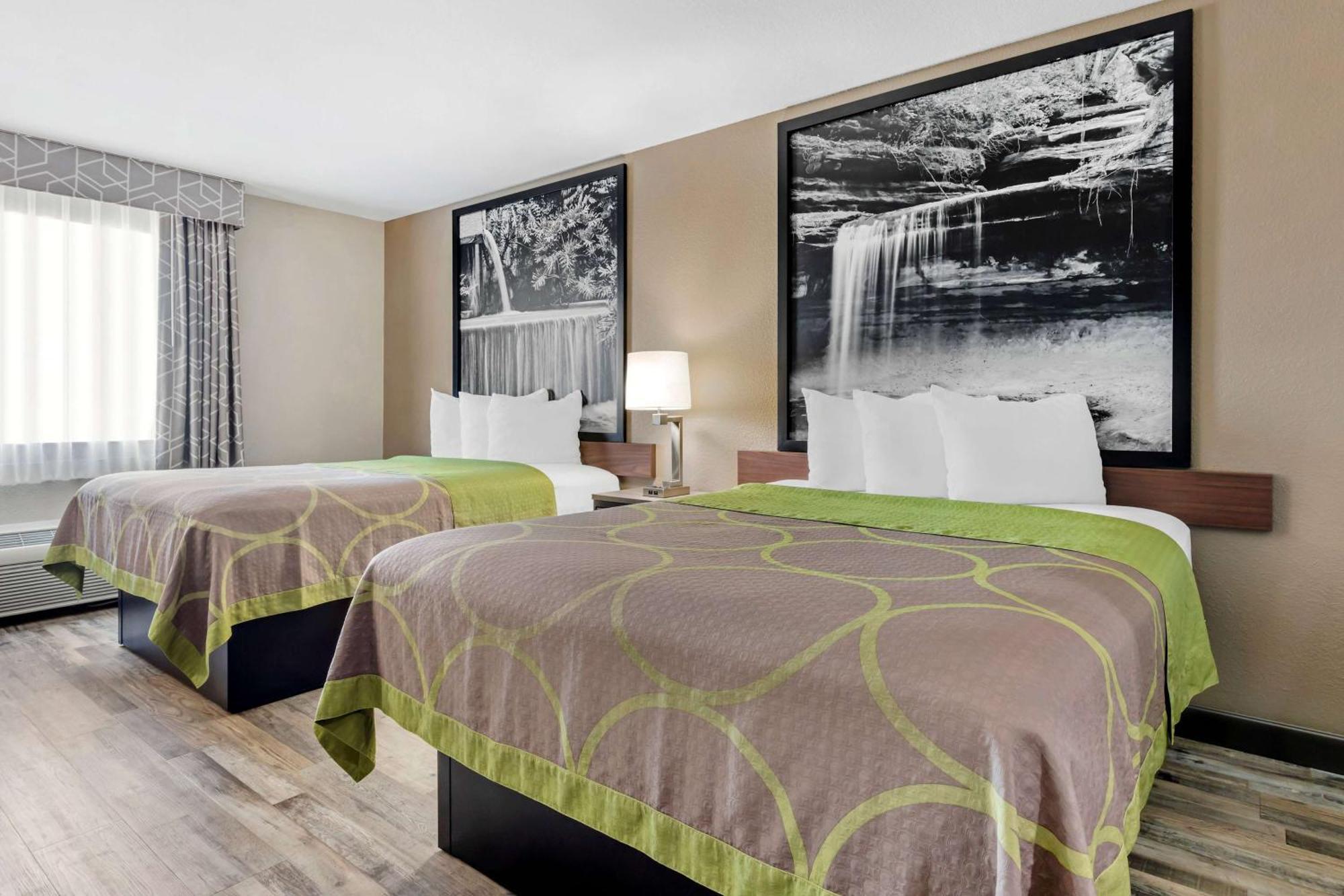 Super 8 By Wyndham Killeen - Cavazos Hotel 2*